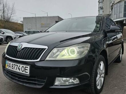 Чорний Шкода Октавія, об'ємом двигуна 2 л та пробігом 240 тис. км за 10900 $, фото 1 на Automoto.ua