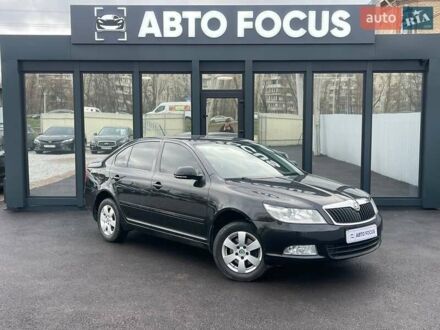 Черный Шкода Октавия, объемом двигателя 1.8 л и пробегом 159 тыс. км за 7990 $, фото 1 на Automoto.ua