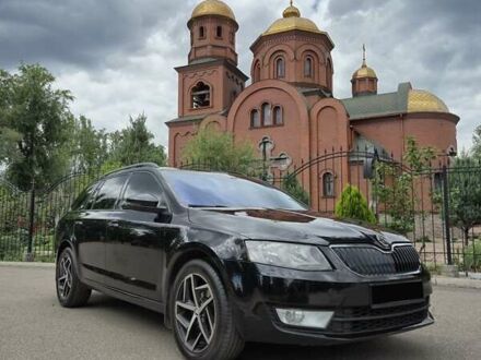 Черный Шкода Октавия, объемом двигателя 1.6 л и пробегом 187 тыс. км за 10999 $, фото 1 на Automoto.ua