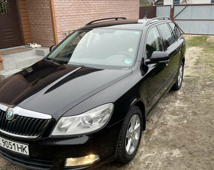 Чорний Шкода Октавія, об'ємом двигуна 1.6 л та пробігом 266 тис. км за 8000 $, фото 1 на Automoto.ua