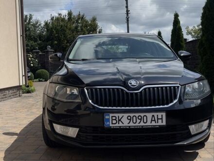 Шкода Октавия 2013 в Ровно на Automoto.ua Черный Шкода Октавия, объемом двигателя 1.6 л и пробегом 230 тыс. км за 9999 $, фото 1 на Automoto.ua