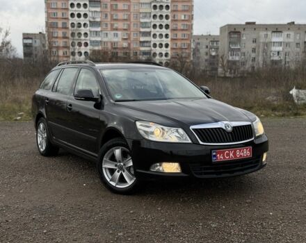 Чорний Шкода Октавія, об'ємом двигуна 1.6 л та пробігом 208 тис. км за 8999 $, фото 1 на Automoto.ua