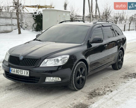 Черный Шкода Октавия, объемом двигателя 1.6 л и пробегом 301 тыс. км за 7000 $, фото 1 на Automoto.ua