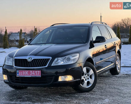 Черный Шкода Октавия, объемом двигателя 1.6 л и пробегом 238 тыс. км за 7903 $, фото 1 на Automoto.ua