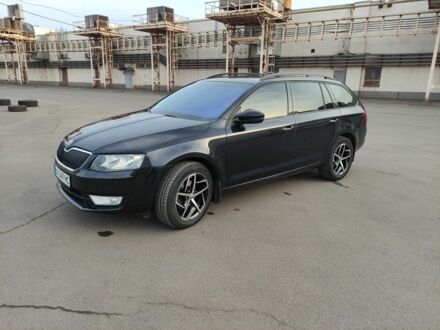 Шкода Октавия 2013 в Кривом Роге на Automoto.ua Черный Шкода Октавия, объемом двигателя 1.6 л и пробегом 280 тыс. км за 9200 $, фото 1 на Automoto.ua
