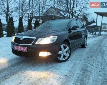 Черный Шкода Октавия, объемом двигателя 2 л и пробегом 189 тыс. км за 9950 $, фото 1 на Automoto.ua