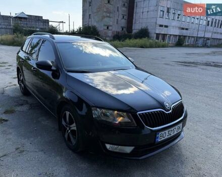 Черный Шкода Октавия, объемом двигателя 1.6 л и пробегом 300 тыс. км за 9500 $, фото 1 на Automoto.ua