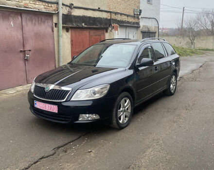 Чорний Шкода Октавія, об'ємом двигуна 1.6 л та пробігом 236 тис. км за 9000 $, фото 1 на Automoto.ua