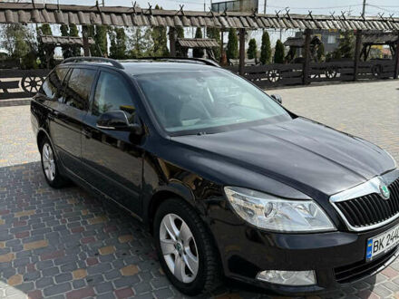 Шкода Октавия 2013 в Тернополе на Automoto.ua Черный Шкода Октавия, объемом двигателя 1.6 л и пробегом 150 тыс. км за 7300 $, фото 1 на Automoto.ua