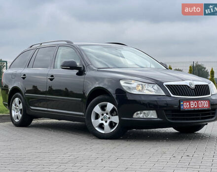 Чорний Шкода Октавія, об'ємом двигуна 1.6 л та пробігом 238 тис. км за 8100 $, фото 1 на Automoto.ua