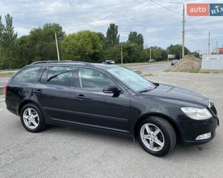 Чорний Шкода Октавія, об'ємом двигуна 1.6 л та пробігом 326 тис. км за 8100 $, фото 1 на Automoto.ua