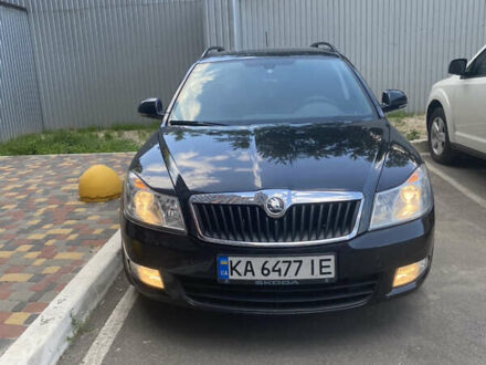 Шкода Октавия 2013 в Киеве на Automoto.ua Черный Шкода Октавия, объемом двигателя 1.6 л и пробегом 164 тыс. км за 10500 $, фото 1 на Automoto.ua
