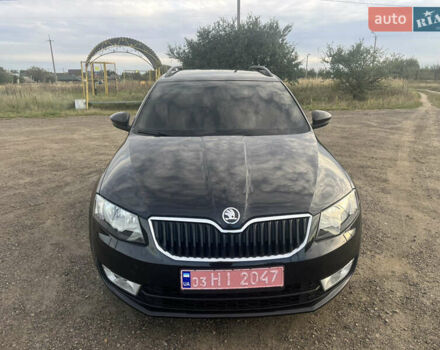 Чорний Шкода Октавія, об'ємом двигуна 2 л та пробігом 295 тис. км за 11800 $, фото 1 на Automoto.ua