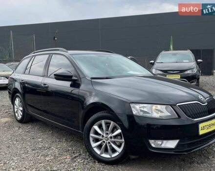 Черный Шкода Октавия, объемом двигателя 1.6 л и пробегом 215 тыс. км за 8590 $, фото 1 на Automoto.ua