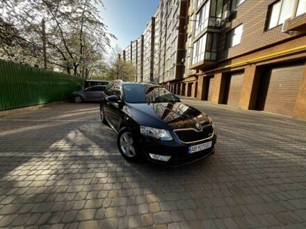 Шкода Октавия 2014 в Виннице на Automoto.ua Черный Шкода Октавия, объемом двигателя 1.6 л и пробегом 267 тыс. км за 11600 $, фото 1 на Automoto.ua