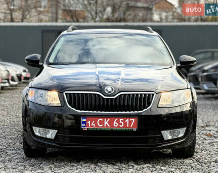 Черный Шкода Октавия, объемом двигателя 1.6 л и пробегом 218 тыс. км за 11950 $, фото 1 на Automoto.ua
