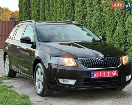 Черный Шкода Октавия, объемом двигателя 1.6 л и пробегом 225 тыс. км за 12999 $, фото 1 на Automoto.ua