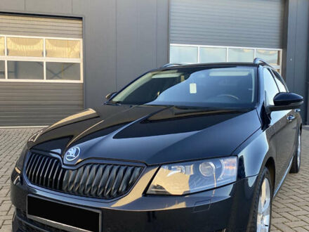 Черный Шкода Октавия, объемом двигателя 2 л и пробегом 294 тыс. км за 12900 $, фото 1 на Automoto.ua
