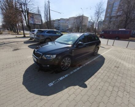 Черный Шкода Октавия, объемом двигателя 2 л и пробегом 252 тыс. км за 13400 $, фото 1 на Automoto.ua