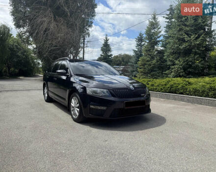 Черный Шкода Октавия, объемом двигателя 2 л и пробегом 248 тыс. км за 12000 $, фото 1 на Automoto.ua