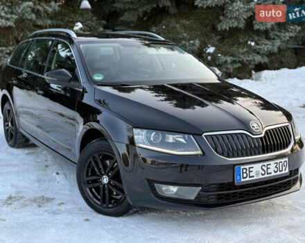 Черный Шкода Октавия, объемом двигателя 2 л и пробегом 203 тыс. км за 13400 $, фото 1 на Automoto.ua