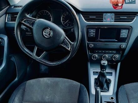 Черный Шкода Октавия, объемом двигателя 1.97 л и пробегом 295 тыс. км за 11500 $, фото 1 на Automoto.ua