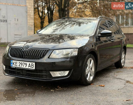 Шкода Октавия 2015 в Кривом Роге на Automoto.ua Черный Шкода Октавия, объемом двигателя 1.98 л и пробегом 275 тыс. км за 14200 $, фото 1 на Automoto.ua