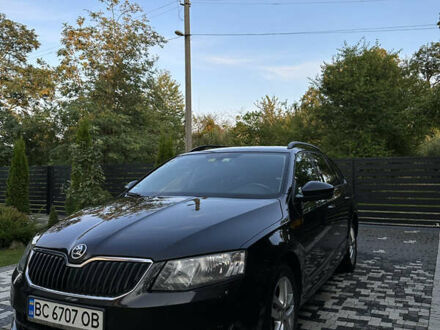 Шкода Октавия 2015 в Стрые на Automoto.ua Черный Шкода Октавия, объемом двигателя 2 л и пробегом 252 тыс. км за 12800 $, фото 1 на Automoto.ua