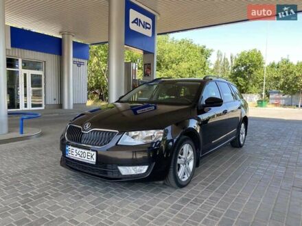 Шкода Октавия 2015 в Николаеве на Automoto.ua Черный Шкода Октавия, объемом двигателя 1.6 л и пробегом 249 тыс. км за 11999 $, фото 1 на Automoto.ua