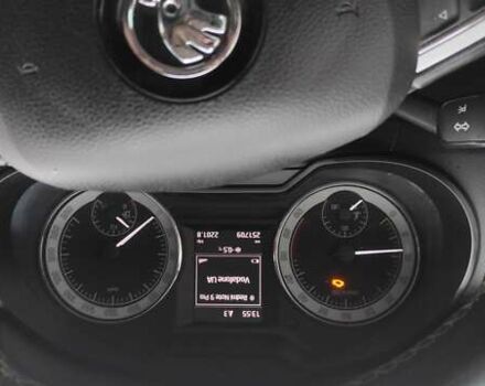 Черный Шкода Октавия, объемом двигателя 1.97 л и пробегом 252 тыс. км за 12800 $, фото 1 на Automoto.ua