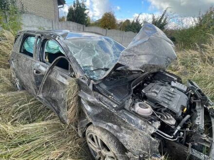 Чорний Шкода Октавія, об'ємом двигуна 1.6 л та пробігом 220 тис. км за 3500 $, фото 1 на Automoto.ua