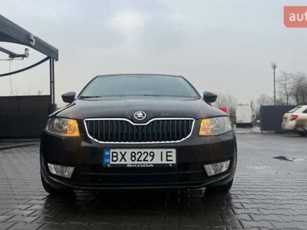 Черный Шкода Октавия, объемом двигателя 1.6 л и пробегом 327 тыс. км за 9900 $, фото 1 на Automoto.ua