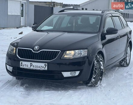 Чорний Шкода Октавія, об'ємом двигуна 2 л та пробігом 220 тис. км за 11799 $, фото 1 на Automoto.ua