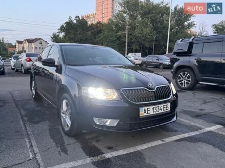 Черный Шкода Октавия, объемом двигателя 1.4 л и пробегом 129 тыс. км за 13500 $, фото 1 на Automoto.ua
