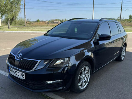 Чорний Шкода Октавія, об'ємом двигуна 1.6 л та пробігом 295 тис. км за 13300 $, фото 1 на Automoto.ua