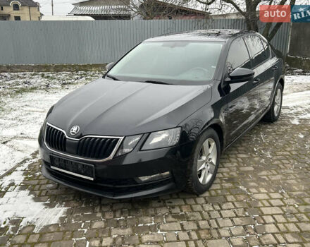 Черный Шкода Октавия, объемом двигателя 1.6 л и пробегом 285 тыс. км за 13300 $, фото 1 на Automoto.ua