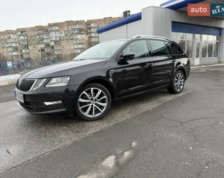 Чорний Шкода Октавія, об'ємом двигуна 2 л та пробігом 235 тис. км за 15500 $, фото 1 на Automoto.ua