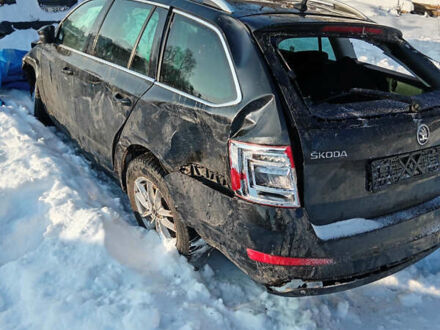 Чорний Шкода Октавія, об'ємом двигуна 1.6 л та пробігом 200 тис. км за 4500 $, фото 1 на Automoto.ua