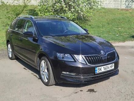 Черный Шкода Октавия, объемом двигателя 1.6 л и пробегом 212 тыс. км за 15000 $, фото 1 на Automoto.ua