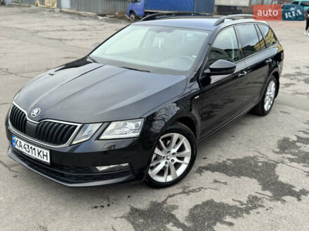 Шкода Октавія 2017 у Києві на Automoto.ua Чорний Шкода Октавія, об'ємом двигуна 2 л та пробігом 284 тис. км за 14700 $, фото 1 на Automoto.ua