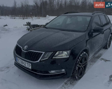 Чорний Шкода Октавія, об'ємом двигуна 1.8 л та пробігом 239 тис. км за 14800 $, фото 1 на Automoto.ua