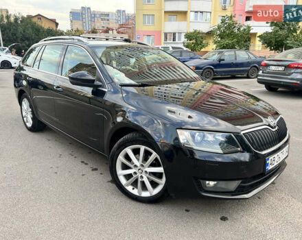 Черный Шкода Октавия, объемом двигателя 1.6 л и пробегом 256 тыс. км за 13700 $, фото 1 на Automoto.ua