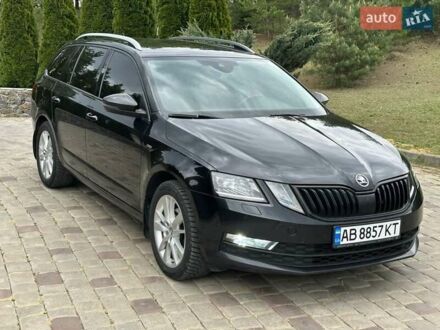 Шкода Октавия 2017 в Тульчине на Automoto.ua Черный Шкода Октавия, объемом двигателя 1.97 л и пробегом 263 тыс. км за 15900 $, фото 1 на Automoto.ua