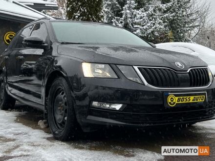 Шкода Октавия 2017 в Львове на Automoto.ua Черный Шкода Октавия, объемом двигателя 1.6 л и пробегом 209 тыс. км за 13500 $, фото 1 на Automoto.ua