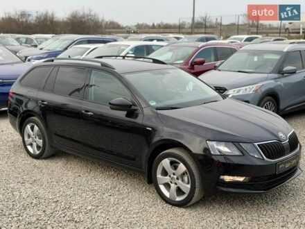 Черный Шкода Октавия, объемом двигателя 1.6 л и пробегом 189 тыс. км за 15200 $, фото 1 на Automoto.ua