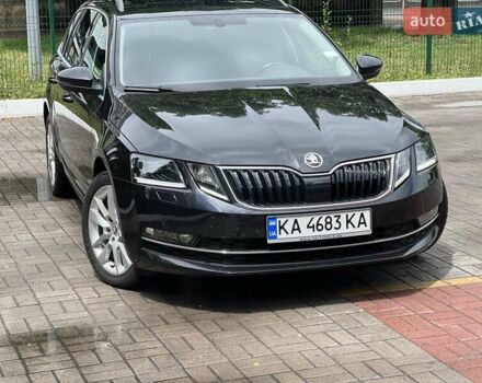 Чорний Шкода Октавія, об'ємом двигуна 2 л та пробігом 198 тис. км за 17900 $, фото 1 на Automoto.ua
