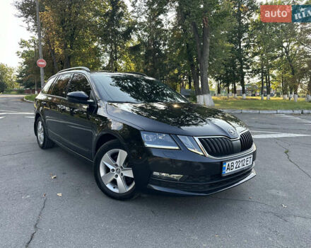 Черный Шкода Октавия, объемом двигателя 1.97 л и пробегом 275 тыс. км за 14999 $, фото 1 на Automoto.ua
