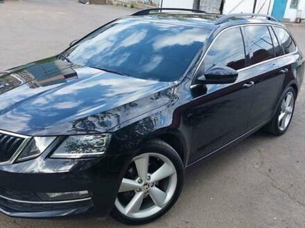 Чорний Шкода Октавія, об'ємом двигуна 2 л та пробігом 277 тис. км за 17200 $, фото 1 на Automoto.ua