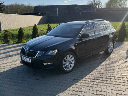 Шкода Октавия 2018 в Черновцах на Automoto.ua Черный Шкода Октавия, объемом двигателя 1.97 л и пробегом 300 тыс. км за 17800 $, фото 1 на Automoto.ua