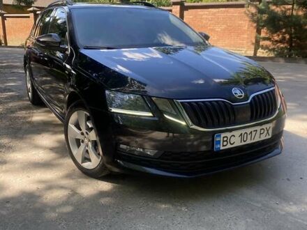 Черный Шкода Октавия, объемом двигателя 1.6 л и пробегом 207 тыс. км за 15700 $, фото 1 на Automoto.ua
